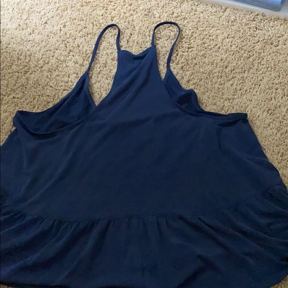 Hollister Tank - Picture 3 of 3